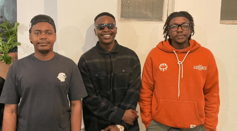 Chef Shumba with attendees from Battora and Kultureset