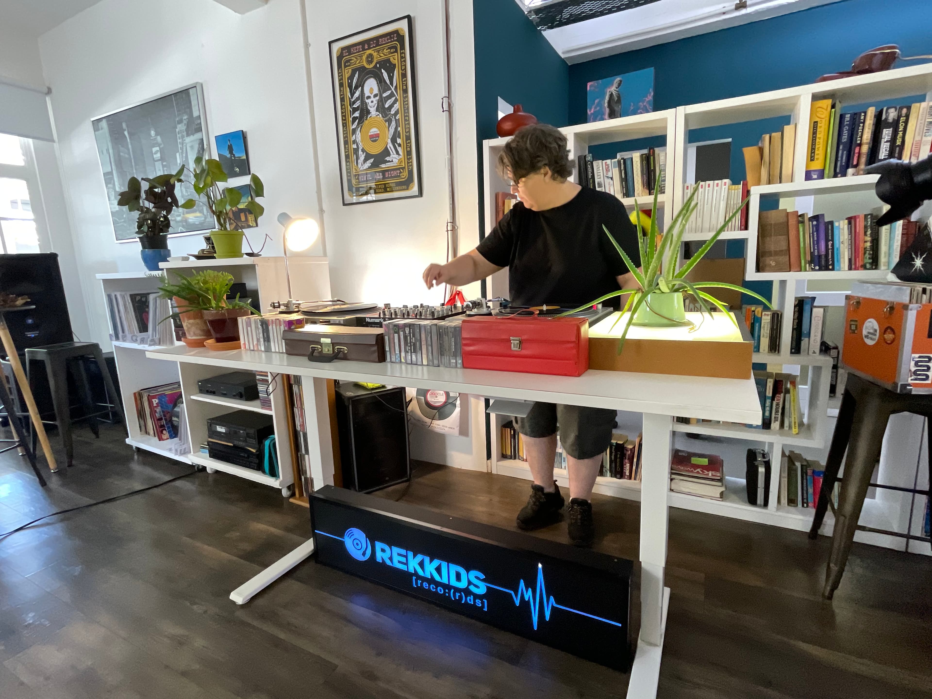 Cape Town Office Launches Exciting Vinyl DJ Live Streaming